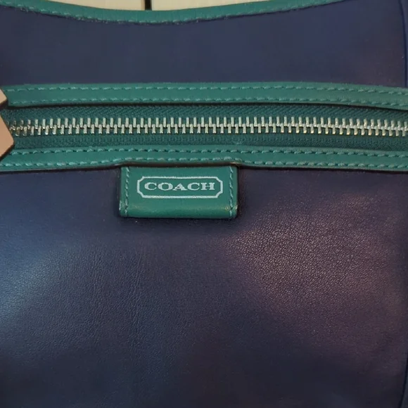 Coach Blue and Green Shoulder leather Bag - Picture 2 of 8
